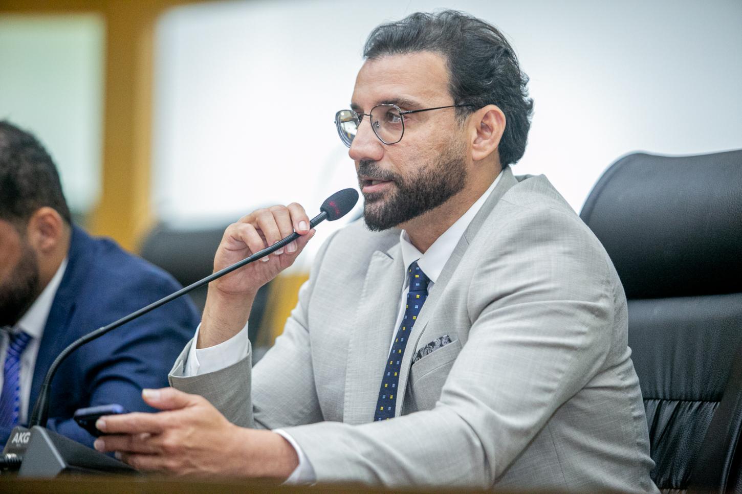 Ribeiro do Sinpol vota favorável a projeto que reduz ICMS sobre a venda do gado em Rondônia