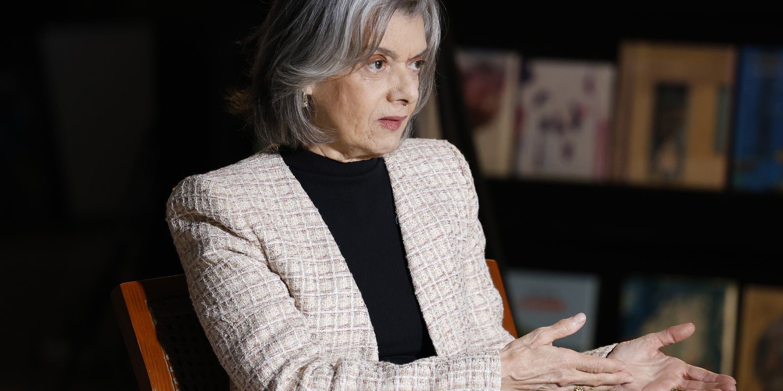 Cármen Lúcia diz que é aconselhada a deixar STF por ataques machistas 