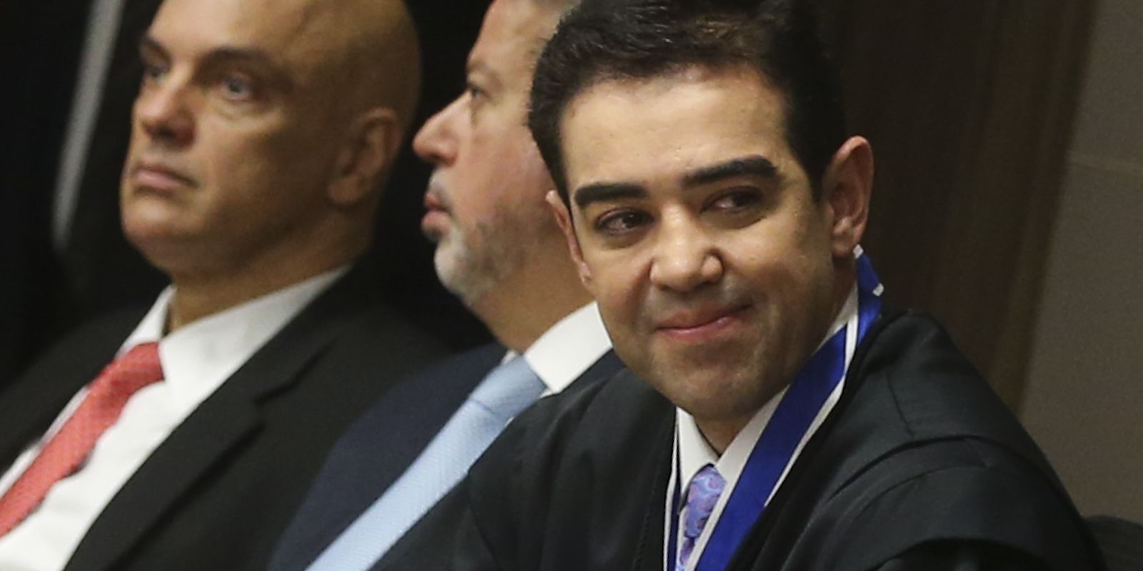 Bruno Dantas renuncia ao cargo de ministro do TCU
