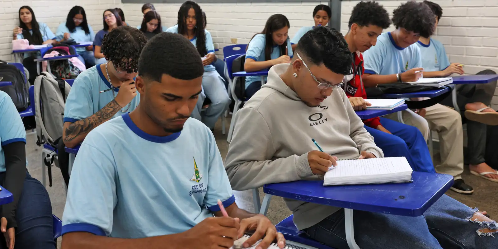 Pé-de-Meia: nascidos em novembro e dezembro recebem parcela de R$ 200