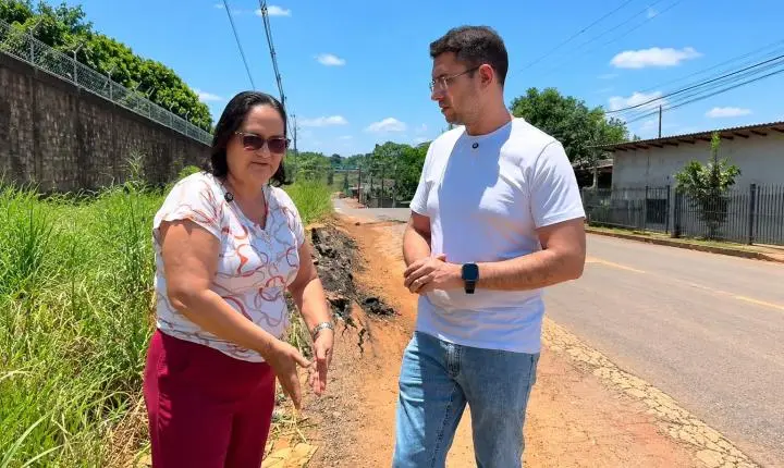 Melhorias são solicitadas pelo vereador Pedro Geovar na frente da Escola Padre Zenildo