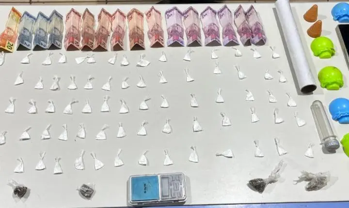 Menor é apreendido com drogas em residência usada como ponto de venda em Porto Velho
